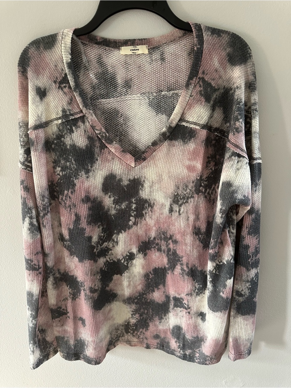 Entro Tie Dye Waffle Knit V-Neck Long Sleeve Top Large NWOT